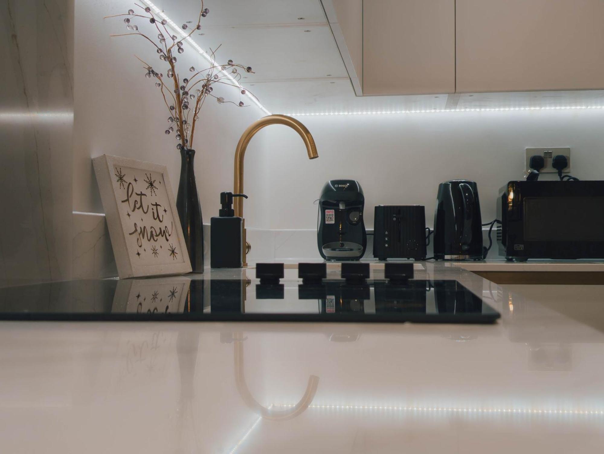 Luxurious In Apartment